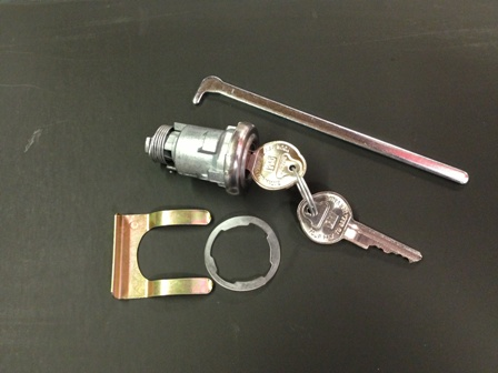 Trunk Lock & Key with Shaft