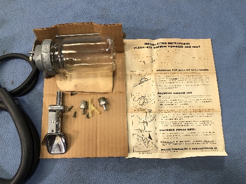 1955-56 Vacuum Ash Tray